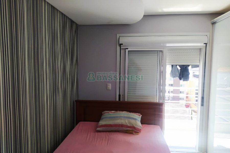 Apto Mobiliado com 88m², 2 dormitórios, 1 vaga, no bairro Diamantino em Caxias do Sul para Comprar