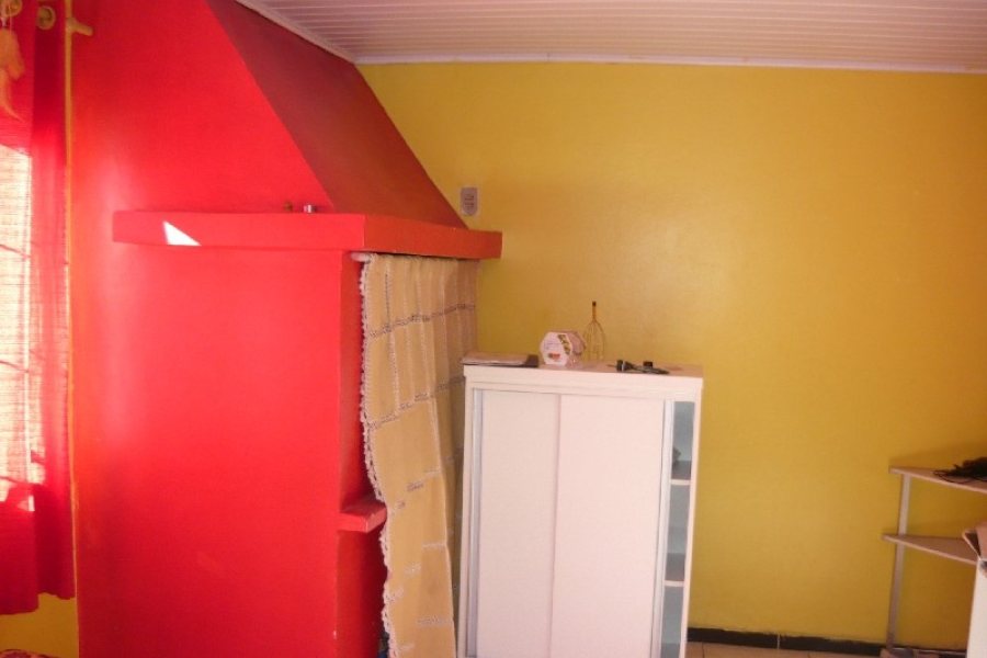 Casa com 180m², 3 dormitórios, 1 vaga, no bairro Esplanada em Caxias do Sul para Comprar