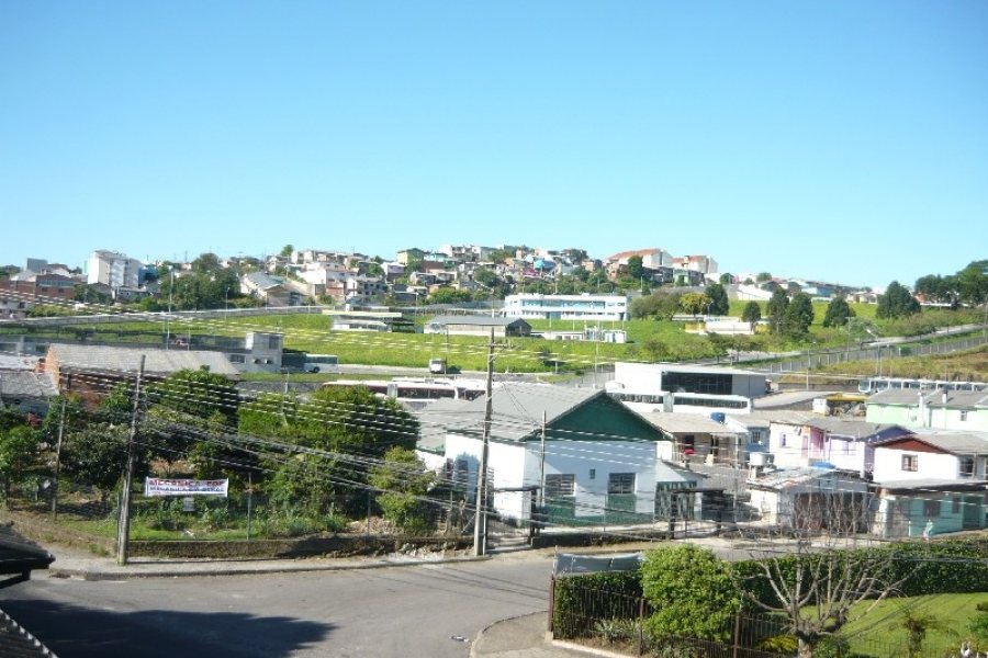 Casa com 180m², 3 dormitórios, 1 vaga, no bairro Esplanada em Caxias do Sul para Comprar