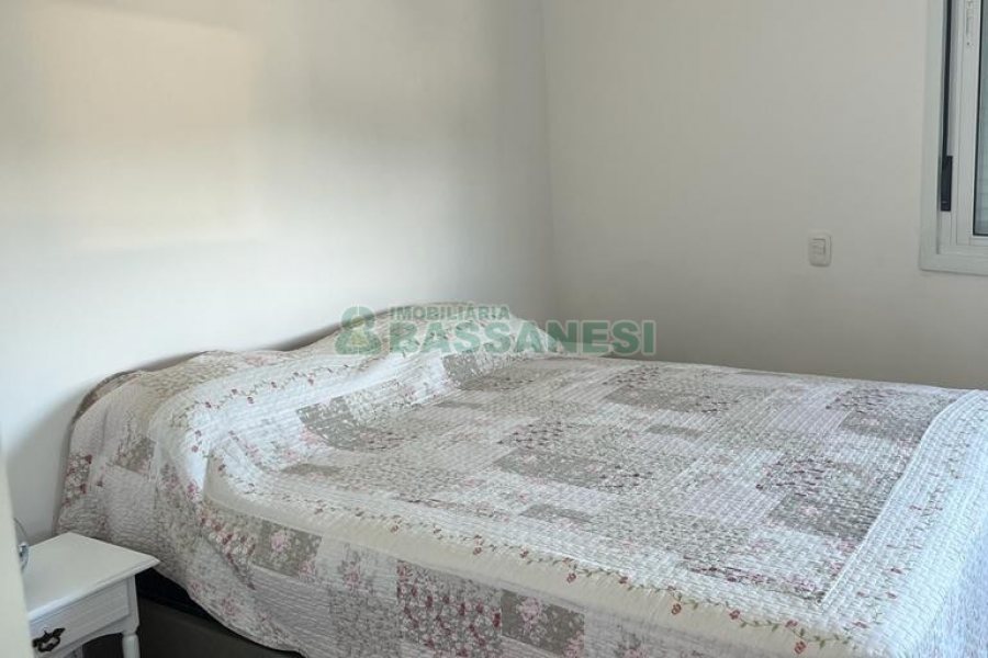 Apto Mobiliado com 137m², 3 dormitórios, 2 vagas, no bairro Centro em Caxias do Sul para Alugar