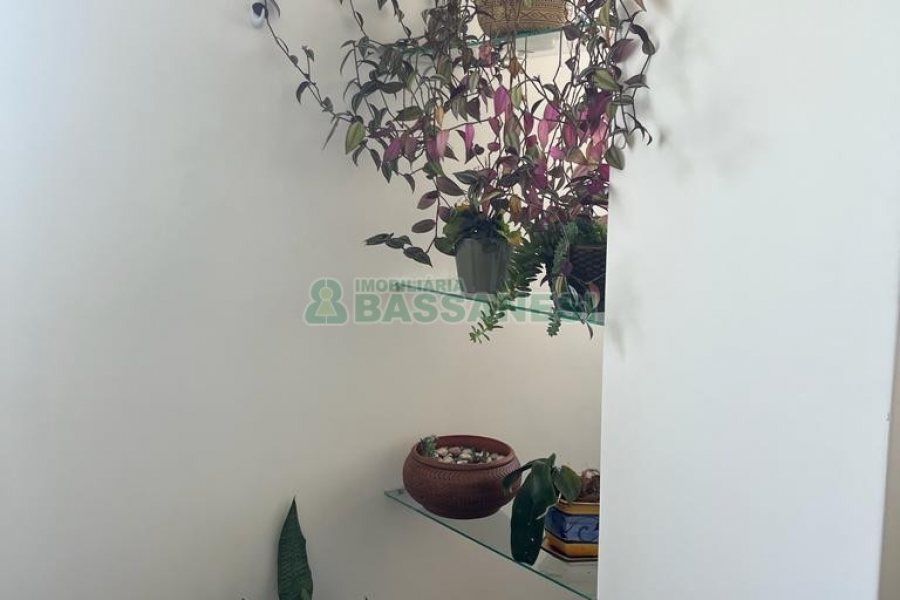 Apto Mobiliado com 137m², 3 dormitórios, 2 vagas, no bairro Centro em Caxias do Sul para Alugar