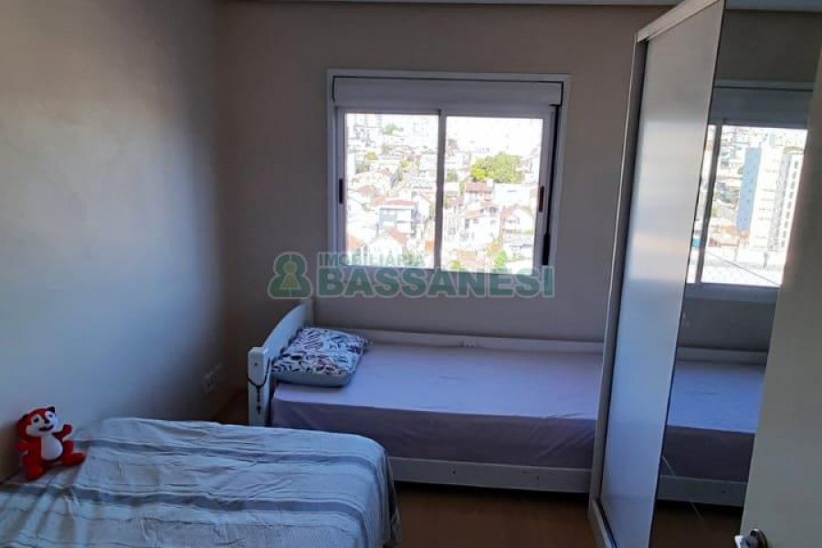 Apartamento com 72m², 2 dormitórios, 1 vaga, no bairro Rio Branco em Caxias do Sul para Comprar