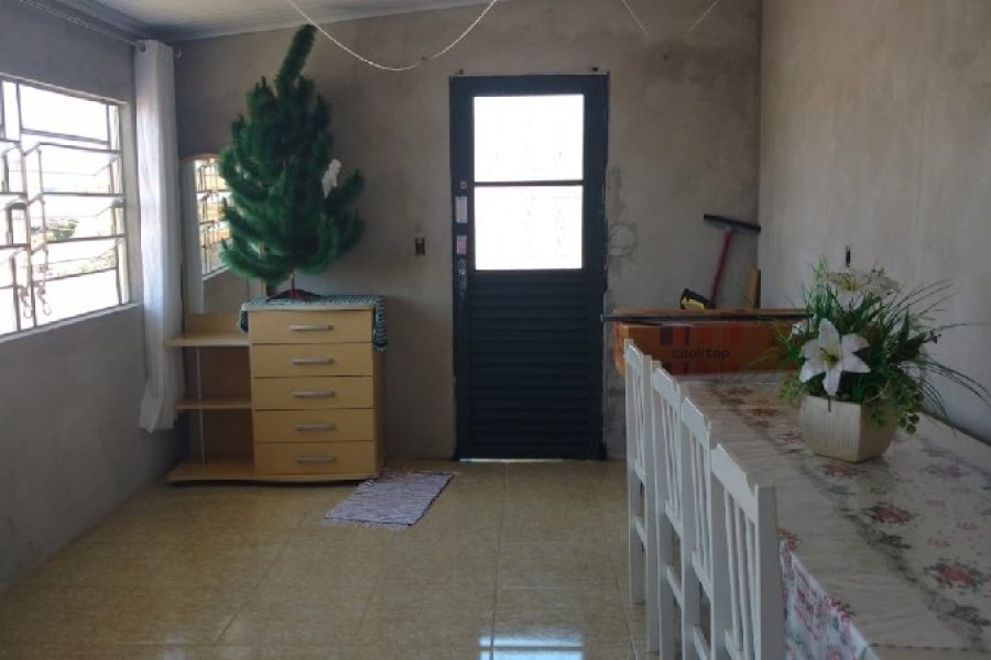 Casa com 100m², 3 dormitórios, no bairro Centro em São Marcos para Comprar