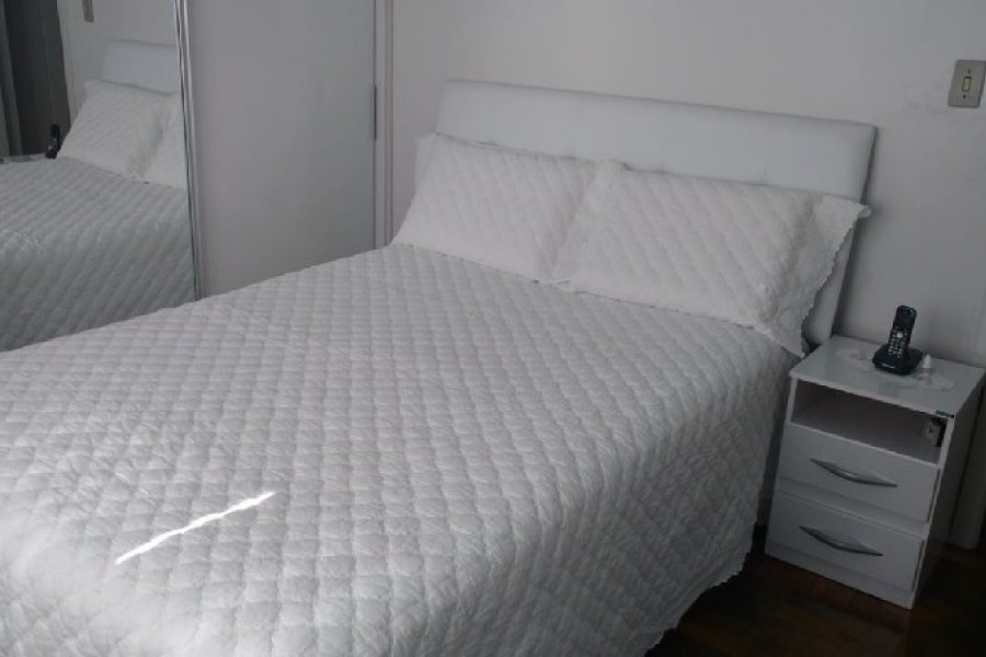 Casa com 100m², 3 dormitórios, no bairro Centro em São Marcos para Comprar