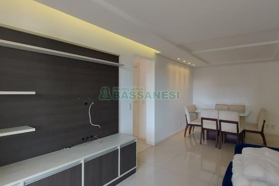 Apto Mobiliado com 122m², 3 dormitórios, 2 vagas, no bairro Panazzolo em Caxias do Sul para Alugar