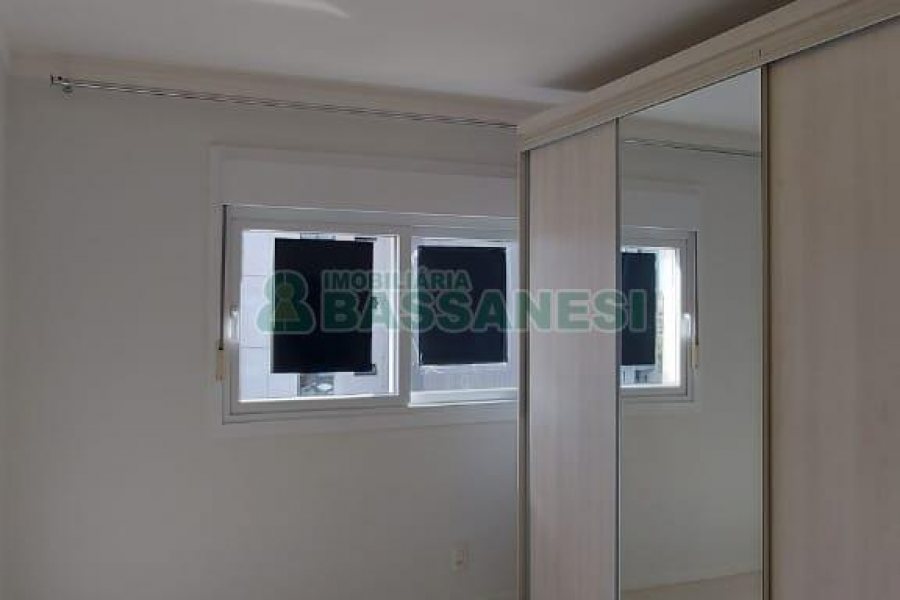 Apto Mobiliado com 122m², 3 dormitórios, 2 vagas, no bairro Panazzolo em Caxias do Sul para Alugar