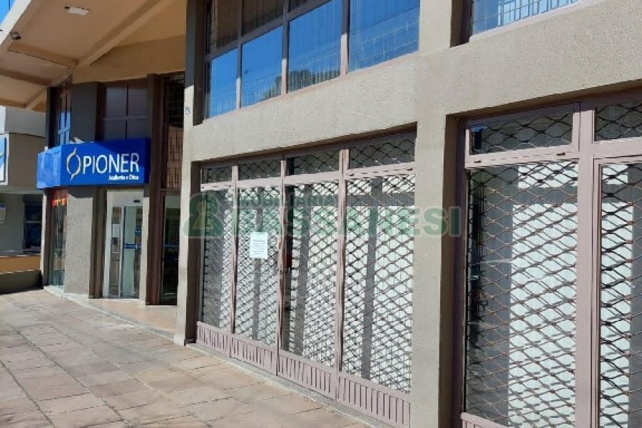 Loja com 164m², 1 vaga, no bairro Rio Branco em Caxias do Sul para Alugar