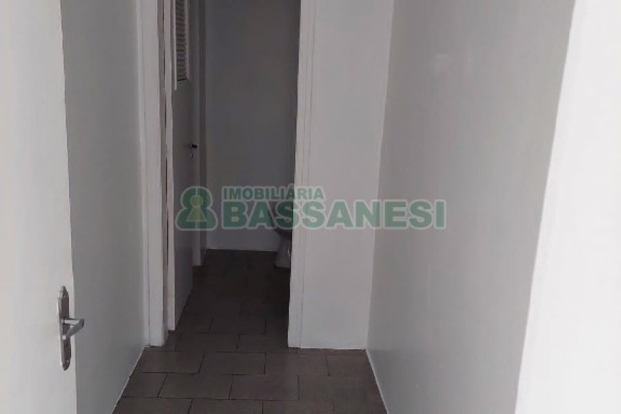 Loja com 164m², 1 vaga, no bairro Rio Branco em Caxias do Sul para Alugar