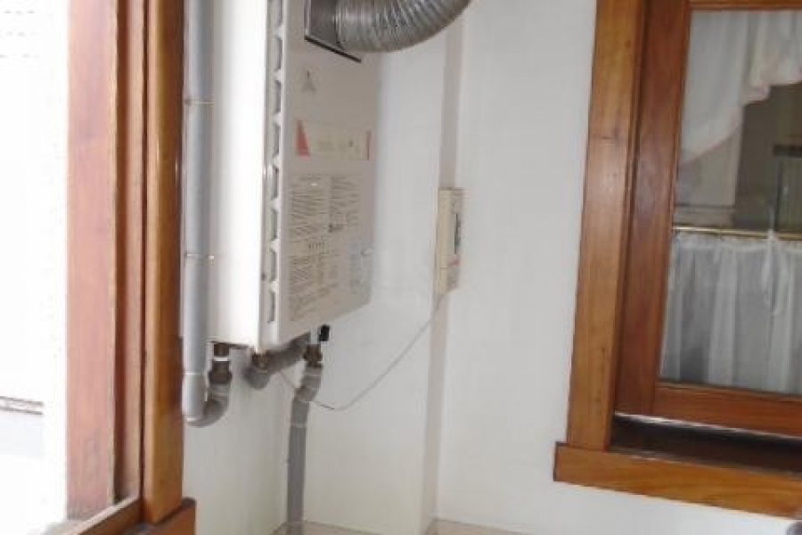 Apartamento com 205m², 3 dormitórios, 2 vagas, no bairro Centro em Caxias do Sul para Alugar