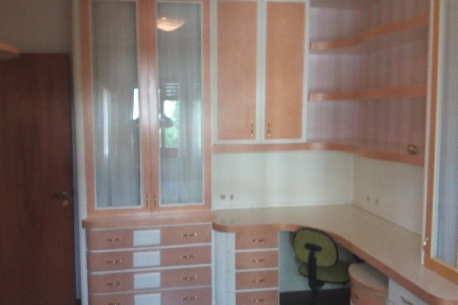Apartamento com 205m², 3 dormitórios, 2 vagas, no bairro Centro em Caxias do Sul para Alugar