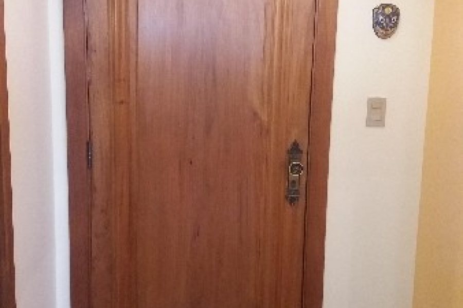Apartamento com 205m², 3 dormitórios, 2 vagas, no bairro Centro em Caxias do Sul para Alugar