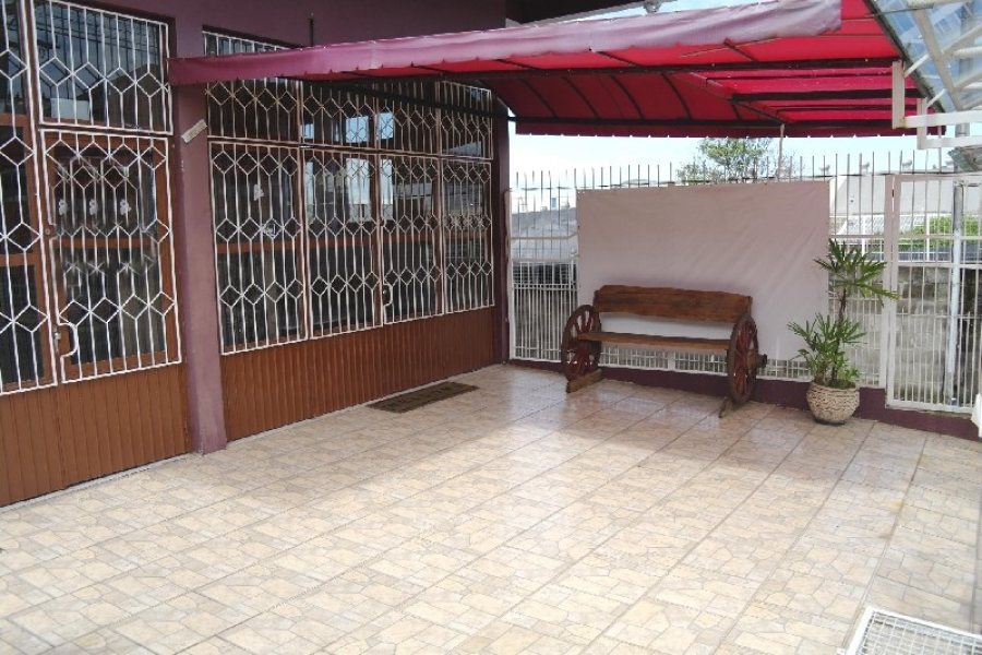 Loja Mobiliada com 126m², no bairro São José em Caxias do Sul para Alugar