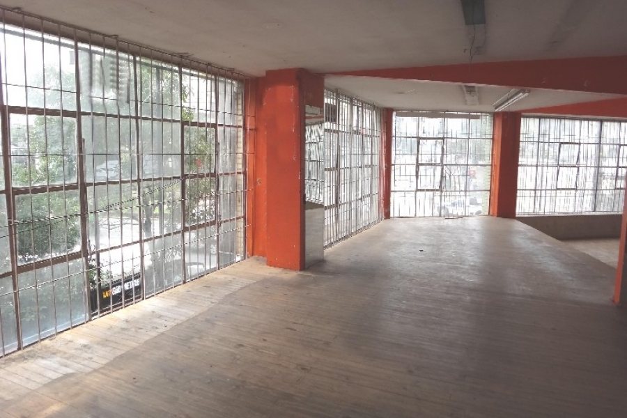 Loja com 176m², no bairro São Pelegrino em Caxias do Sul para Alugar