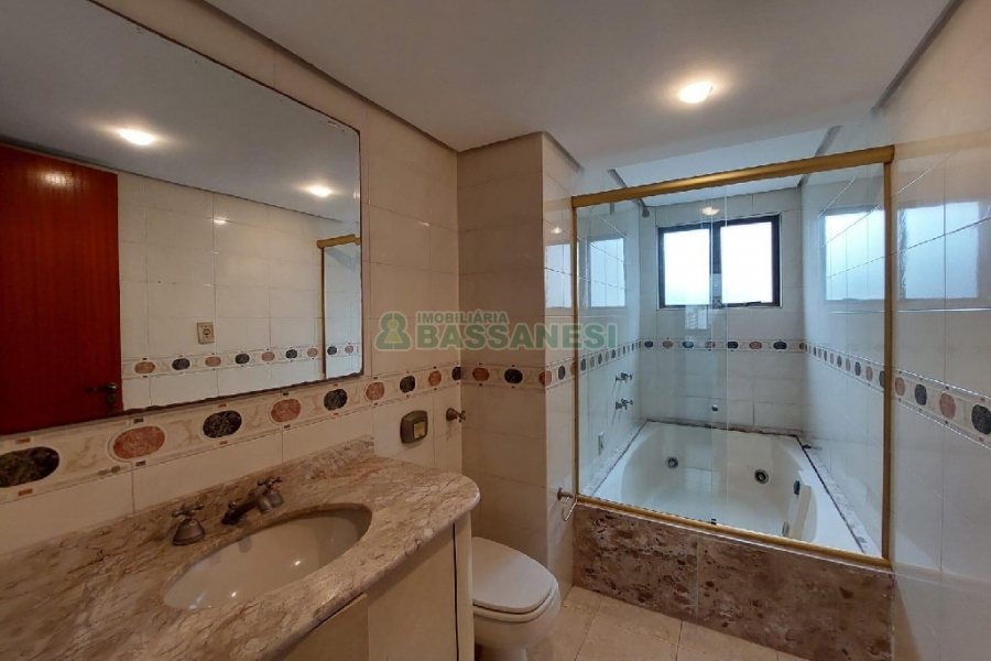 Apartamento com 100m², 2 dormitórios, 1 vaga, no bairro Madureira em Caxias do Sul para Comprar