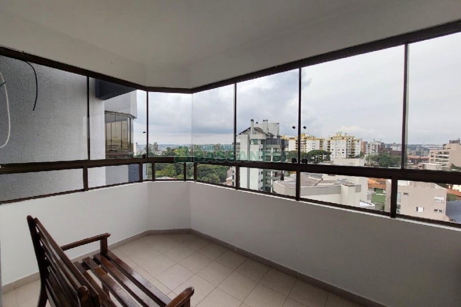 Apartamento com 100m², 2 dormitórios, 1 vaga, no bairro Madureira em Caxias do Sul para Comprar