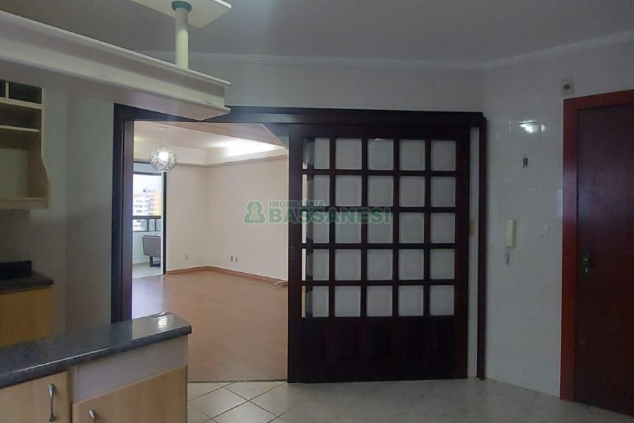 Apartamento com 100m², 2 dormitórios, 1 vaga, no bairro Madureira em Caxias do Sul para Alugar ou Comprar