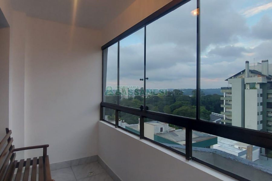 Apartamento com 100m², 2 dormitórios, 1 vaga, no bairro Madureira em Caxias do Sul para Alugar ou Comprar