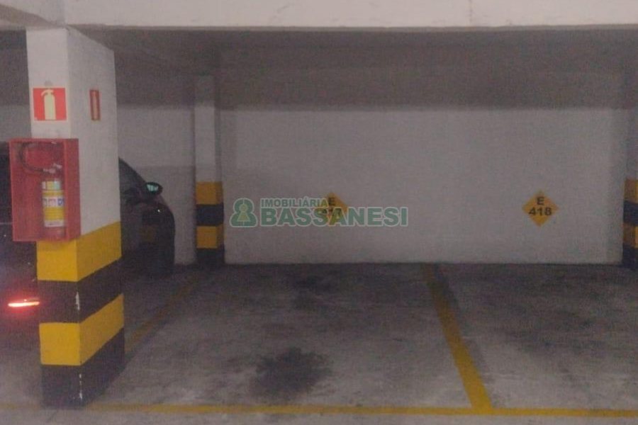 Box com 12m², no bairro Centro em Caxias do Sul para Comprar