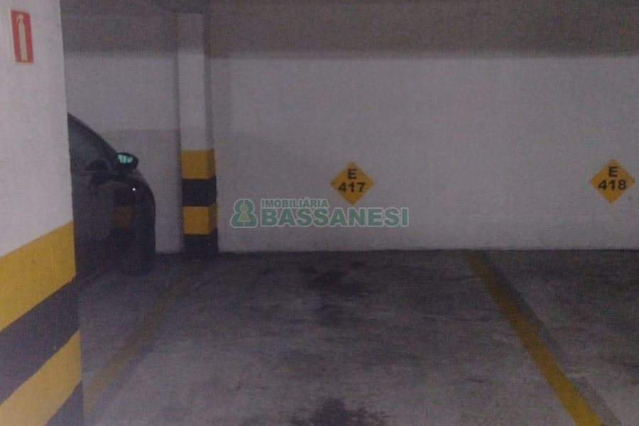 Box com 12m², no bairro Centro em Caxias do Sul para Comprar