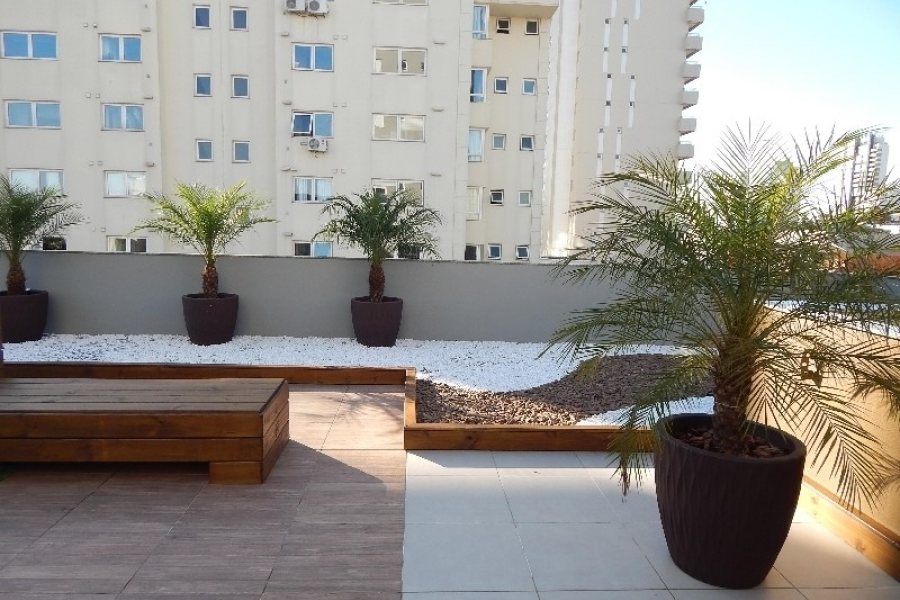 Sala com 270m², 4 vagas, no bairro Panazzolo em Caxias do Sul para Comprar