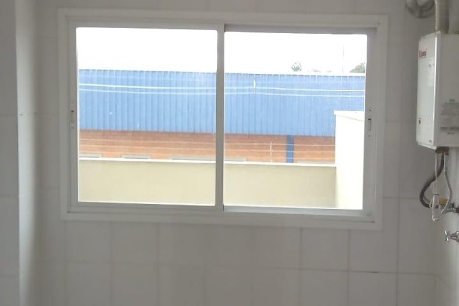 Apartamento com 80m², 2 dormitórios, 2 vagas, no bairro Ana Rech em Caxias do Sul para Comprar