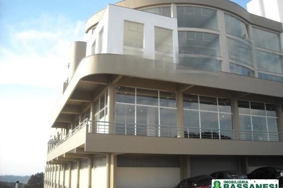 Apartamento com 81m², 2 dormitórios, 2 vagas, no bairro Ana Rech em Caxias do Sul para Comprar