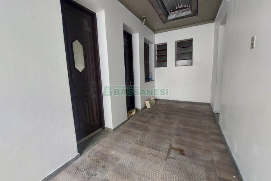 Apartamento com 70m², 2 dormitórios, no bairro São Pelegrino em Caxias do Sul para Alugar
