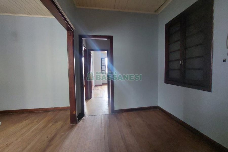 Apartamento com 70m², 2 dormitórios, no bairro São Pelegrino em Caxias do Sul para Alugar