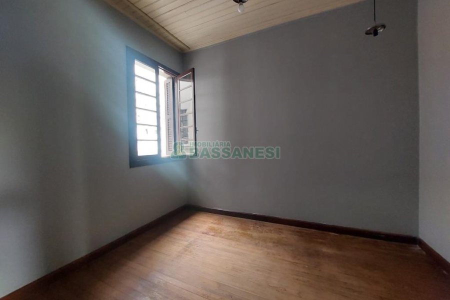 Apartamento com 70m², 2 dormitórios, no bairro São Pelegrino em Caxias do Sul para Alugar