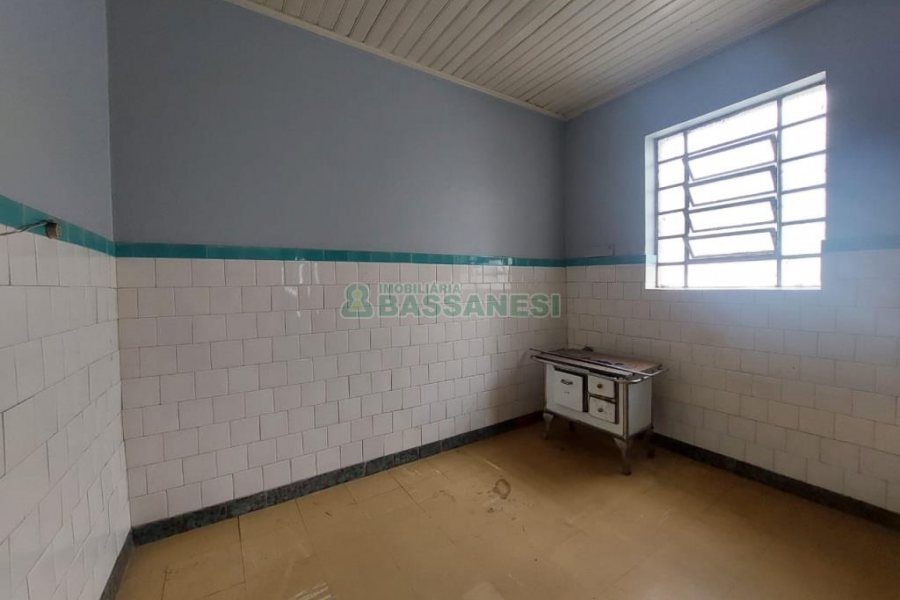 Apartamento com 70m², 2 dormitórios, no bairro São Pelegrino em Caxias do Sul para Alugar