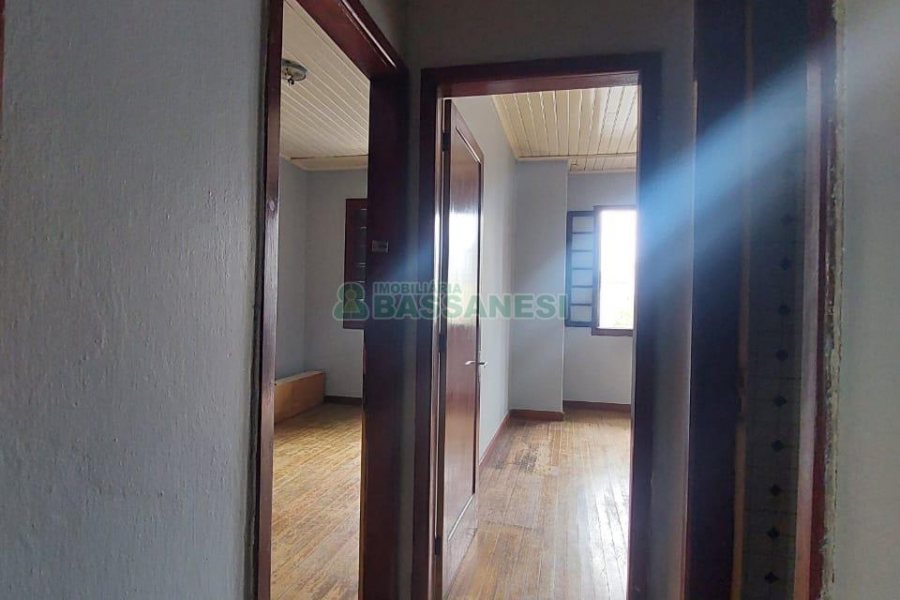 Apartamento com 70m², 2 dormitórios, no bairro São Pelegrino em Caxias do Sul para Alugar