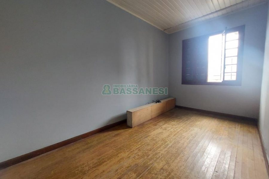 Apartamento com 70m², 2 dormitórios, no bairro São Pelegrino em Caxias do Sul para Alugar