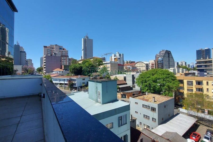 Sala com 41m², 1 vaga, no bairro Centro em Caxias do Sul para Comprar