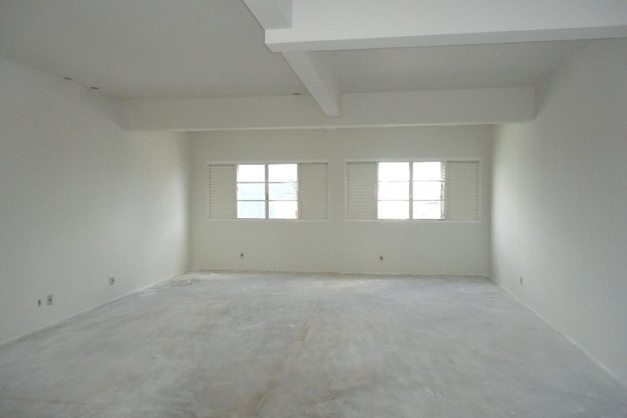 Sala com 50m², no bairro Centro em Caxias do Sul para Comprar