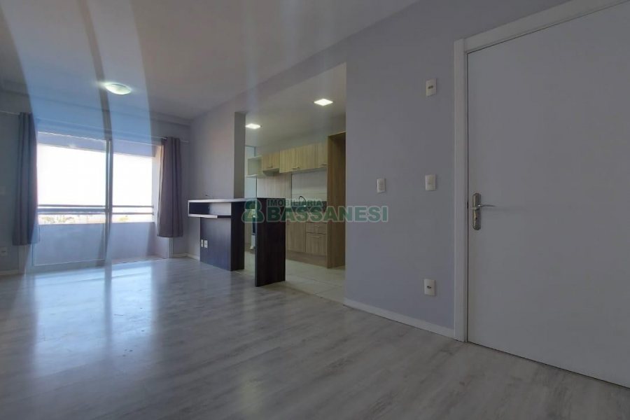 Apartamento com 65m², 2 dormitórios, 1 vaga, no bairro Lourdes em Caxias do Sul para Alugar