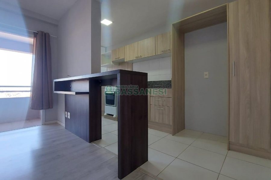 Apartamento com 65m², 2 dormitórios, 1 vaga, no bairro Lourdes em Caxias do Sul para Alugar