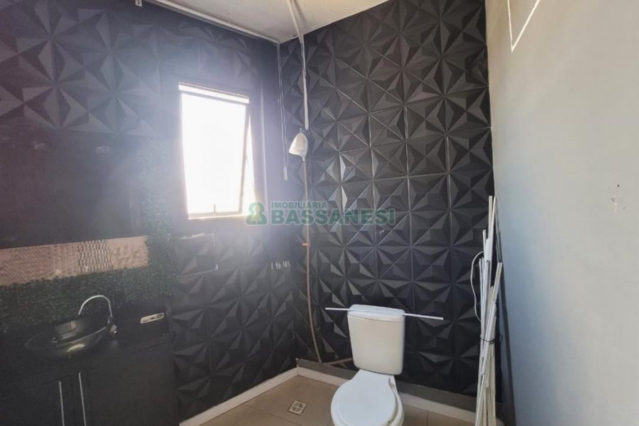 Loja com 94m², 3 vagas, no bairro Bela Vista em Caxias do Sul para Alugar