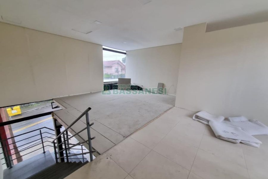 Loja com 98m², 3 vagas, no bairro Bela Vista em Caxias do Sul para Alugar