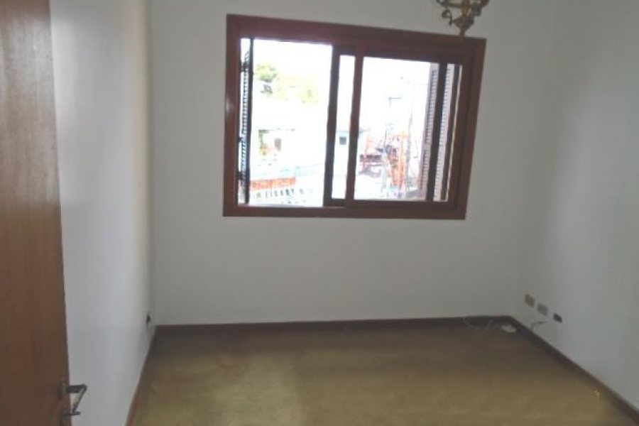 Apartamento com 212m², 3 dormitórios, 2 vagas, no bairro Rio Branco em Caxias do Sul para Comprar