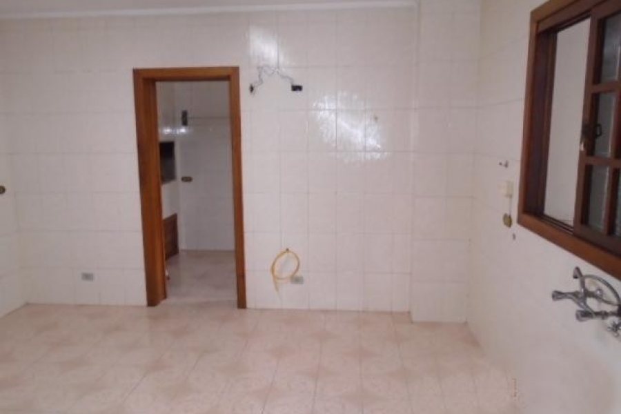 Apartamento com 212m², 3 dormitórios, 2 vagas, no bairro Rio Branco em Caxias do Sul para Comprar