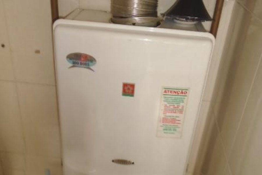 Apartamento com 212m², 3 dormitórios, 2 vagas, no bairro Rio Branco em Caxias do Sul para Comprar