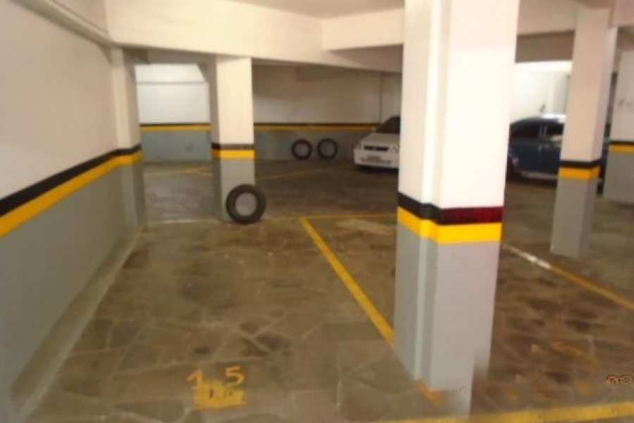 Apartamento com 212m², 3 dormitórios, 2 vagas, no bairro Rio Branco em Caxias do Sul para Comprar