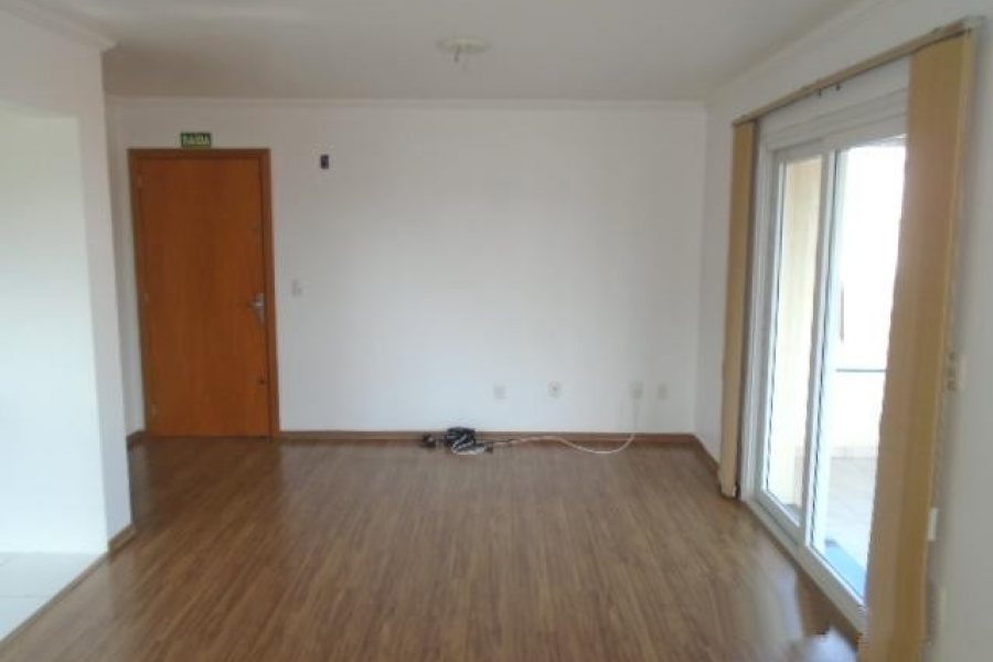 Apartamento com 115m², 3 dormitórios, 2 vagas, no bairro Pio X em Caxias do Sul para Alugar