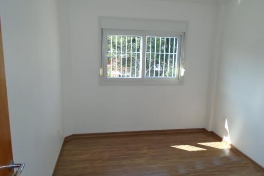 Apartamento com 115m², 3 dormitórios, 2 vagas, no bairro Pio X em Caxias do Sul para Alugar