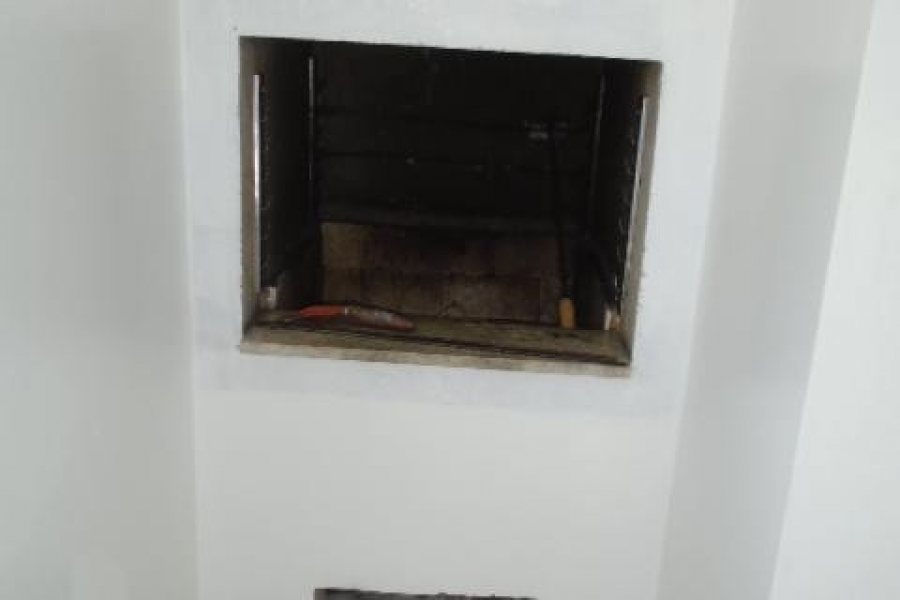 Apartamento com 115m², 3 dormitórios, 2 vagas, no bairro Pio X em Caxias do Sul para Alugar