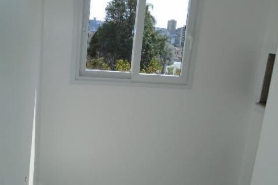 Apartamento com 115m², 3 dormitórios, 2 vagas, no bairro Pio X em Caxias do Sul para Alugar