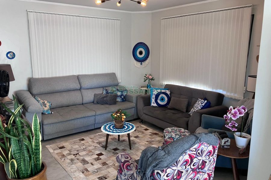 Apto/Cobertura com 230m², 3 dormitórios, 2 vagas, no bairro Centro em Caxias do Sul para Comprar