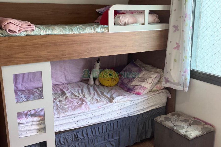 Apto/Cobertura com 230m², 3 dormitórios, 2 vagas, no bairro Centro em Caxias do Sul para Comprar