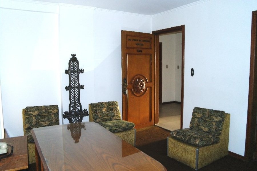 Sala Mobiliada com 49m², no bairro Centro em Caxias do Sul para Alugar