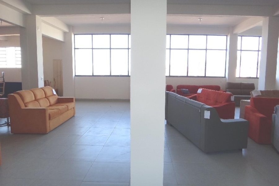 Loja com 500m², no bairro Presidente Vargas em Caxias do Sul para Alugar